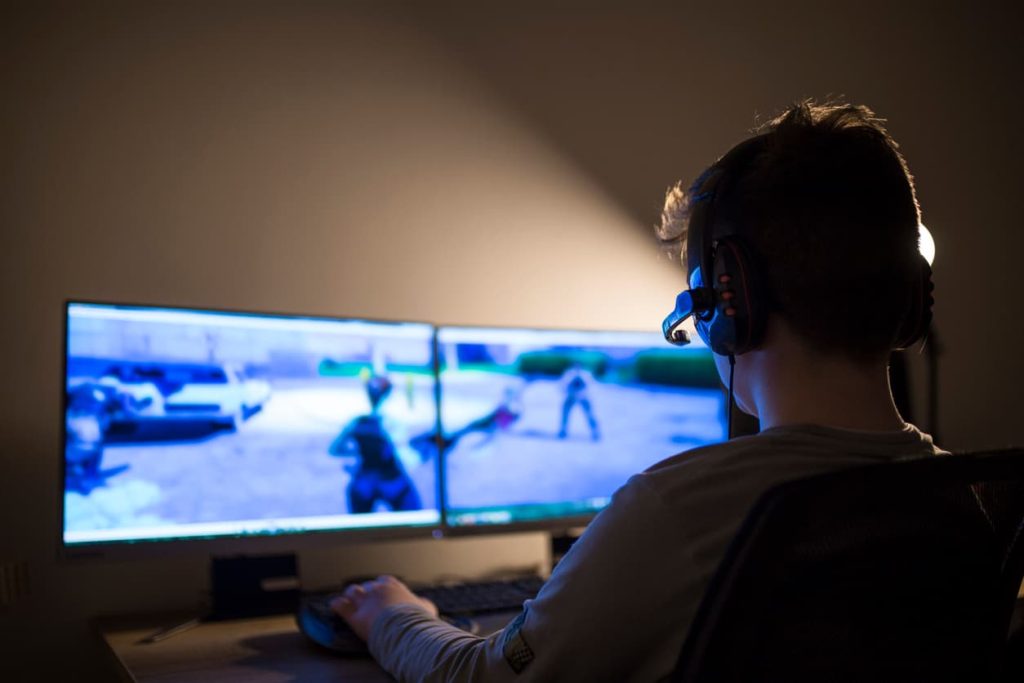 The Rise of Internet Gaming: How Online Gaming Is Shaping the Future of Entertainment